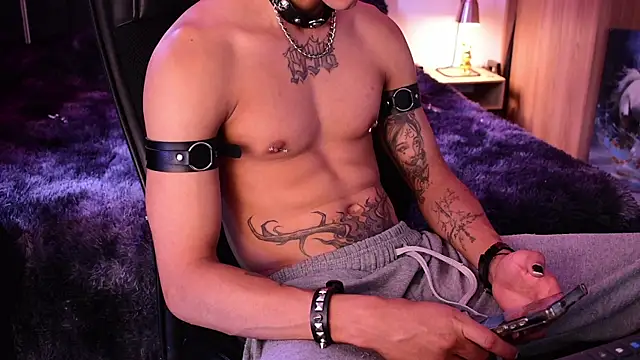 DemonKush-- online show from July 12, 2026, 6:53 pm