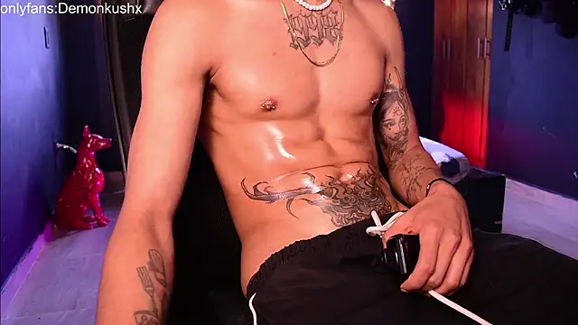 Snapshot of DemonKush-- chatting on February 11, 2026, 5:57 pm DemonKush-- online show from February 11, 2026, 5:57 pm