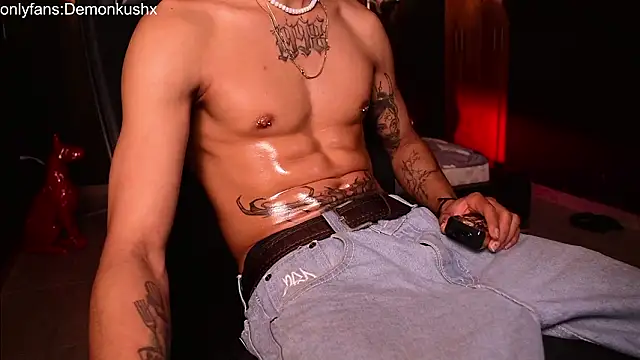 Snapshot of DemonKush-- chatting on February 7, 2026, 4:42 am DemonKush-- online show from February 7, 2026, 4:42 am