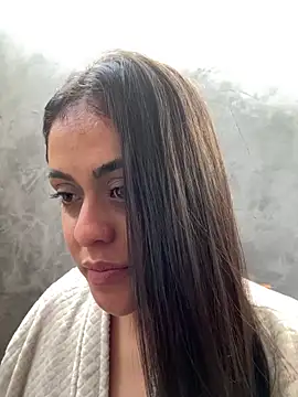 amorinha99 online show from June 1, 2026, 5:12 pm