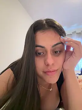 amorinha99 online show from May 19, 2026, 12:34 pm