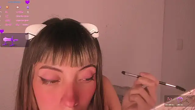 Snapshot of MiaGoth_ chatting on February 6, 2026, 10:50 pm MiaGoth online show from February 6, 2026, 10:50 pm