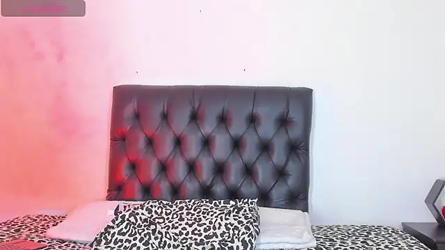 seline wolff online show from March 20, 2025, 2:19 am