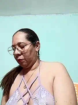 Snapshot of MATTHEW_MRANDA chatting on June 21, 2026, 11:10 pm MATTHEW MRANDA online show from June 21, 2026, 11:10 pm