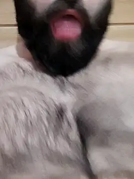 Snapshot of cauri10 chatting on June 21, 2026, 5:46 am cauri10 online show from June 21, 2026, 5:46 am