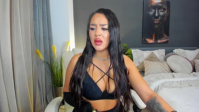 Sonia  Rey online show from October 24, 2025, 9:08 am