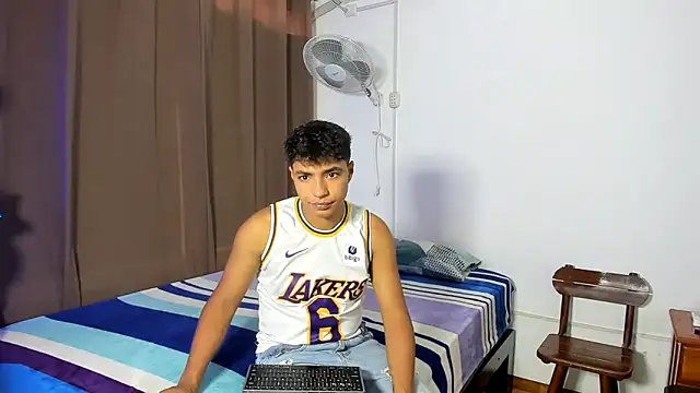 jonmaykolrose online show from February 7, 2025, 10:19 pm