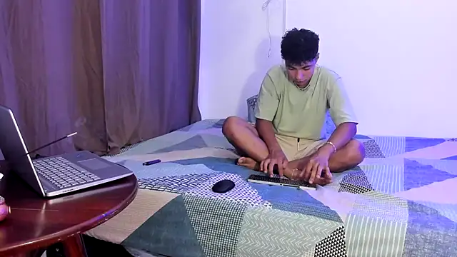 jonmaykolrose online show from January 11, 2025, 11:56 pm