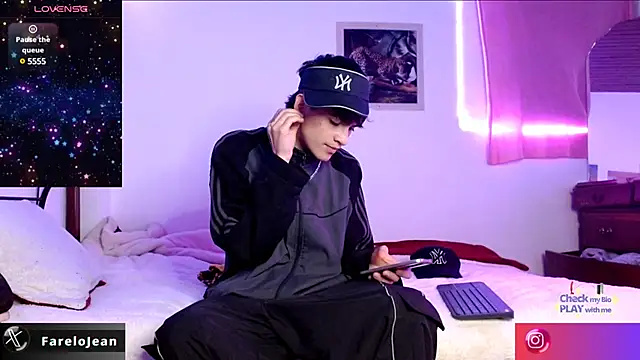 jeanfarelo online show from December 17, 2024, 7:28 am