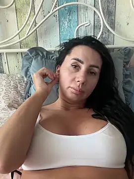 AnaRhodes online show from March 19, 2025, 3:51 pm