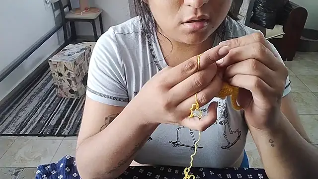 EmpaticBolillo online show from July 30, 2026, 3:44 pm