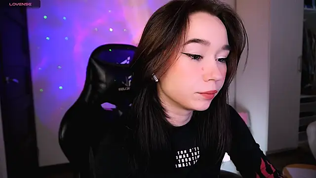 Kimiko   online show from February 18, 2025, 10:05 am