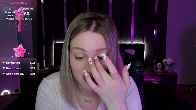  Sarah Soul  online show from March 19, 2025, 6:57 am