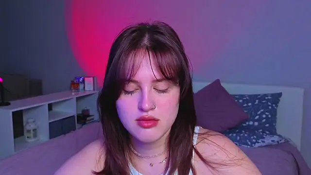  Sarah Soul  online show from June 17, 2026, 10:52 pm