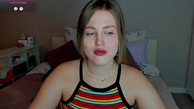  Sarah Soul  online show from October 11, 2025, 12:00 am