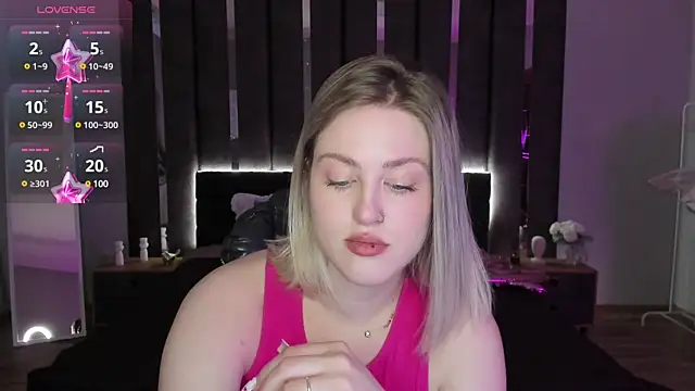  Sarah Soul  online show from March 23, 2025, 12:47 am