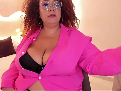 MaraaSweett online show from May 16, 2026, 1:48 am