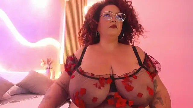 MaraaSweett online show from December 19, 2025, 2:04 am