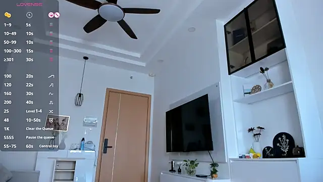 Xiao Mei  online show from April 19, 2026, 3:29 am