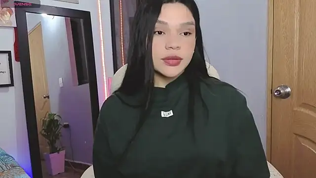 Veronica 111 online show from December 2, 2025, 8:05 am