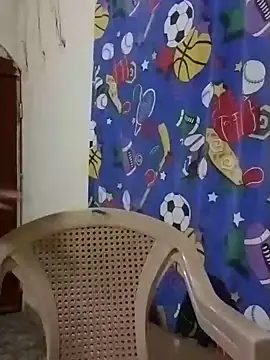 friendsloversex online show from December 27, 2024, 3:31 am