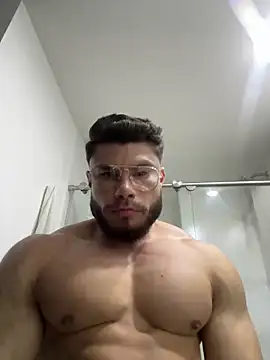 garageboy94 online show from February 7, 2025, 8:31 pm