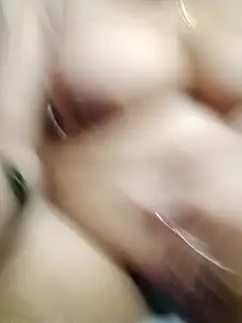 Snapshot of jiyahot1432 chatting on January 27, 2025, 6:31 pm jiyahot1432 online show from January 27, 2025, 6:31 pm