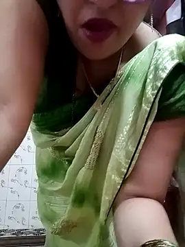 Snapshot of jiyahot1432 chatting on December 27, 2024, 6:10 pm jiyahot1432 online show from December 27, 2024, 6:10 pm