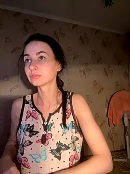 Starry Siren online show from October 26, 2025, 5:46 pm