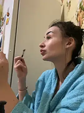 Starry Siren online show from March 3, 2025, 2:49 pm