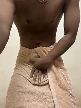 Shona5768 online show from December 19, 2025, 4:38 am