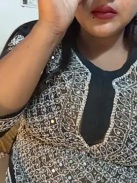 Ayesha mahi online show from October 15, 2025, 10:45 am