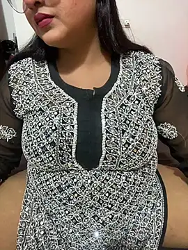 Ayesha mahi online show from March 23, 2025, 8:15 am