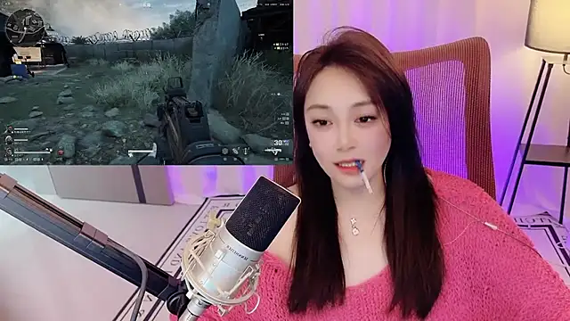 Daisy-77 online show from July 28, 2026, 3:21 pm