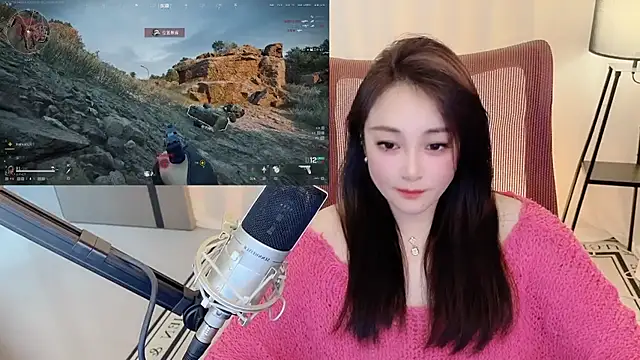 Daisy-77 online show from July 28, 2026, 4:39 pm