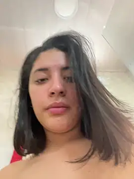 RileySkye online show from July 4, 2026, 6:23 pm