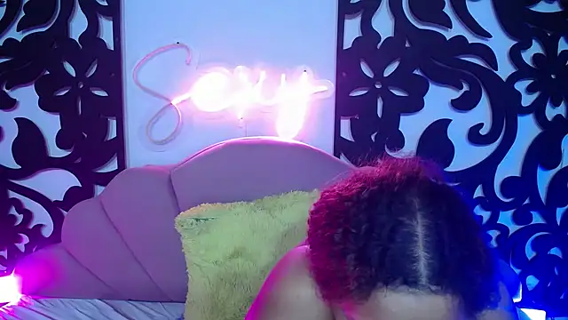 horny babyss online show from September 21, 2025, 10:53 am