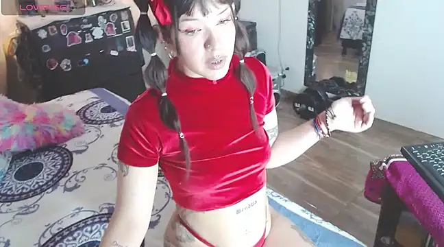 freyjagoddes online show from March 11, 2025, 5:35 pm