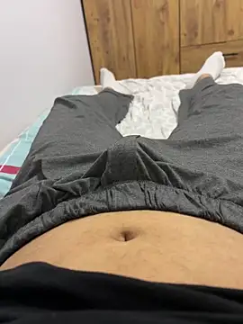 Snapshot of doraysl chatting on March 29, 2026, 7:04 pm doraysl online show from March 29, 2026, 7:04 pm