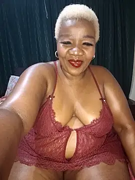 Snapshot of dirasweetlipsxx chatting on June 29, 2026, 8:30 pm dirasweetlipsxx online show from June 29, 2026, 8:30 pm