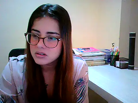 maliamiller online show from September 22, 2025, 1:06 pm