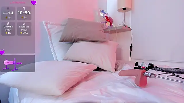  ashleymiller online show from March 19, 2025, 10:42 pm