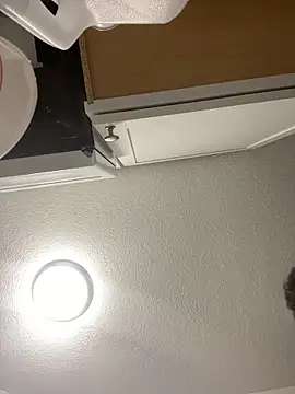 ppahcket online show from February 11, 2025, 12:04 pm