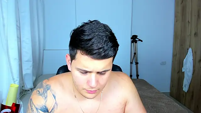 Snapshot of jhonstark09 chatting on March 12, 2025, 9:24 pm jhonstark09 online show from March 12, 2025, 9:24 pm