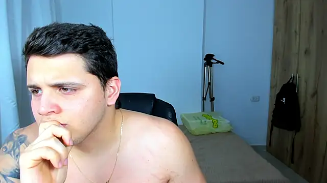 Snapshot of jhonstark09 chatting on February 9, 2025, 8:13 pm jhonstark09 online show from February 9, 2025, 8:13 pm