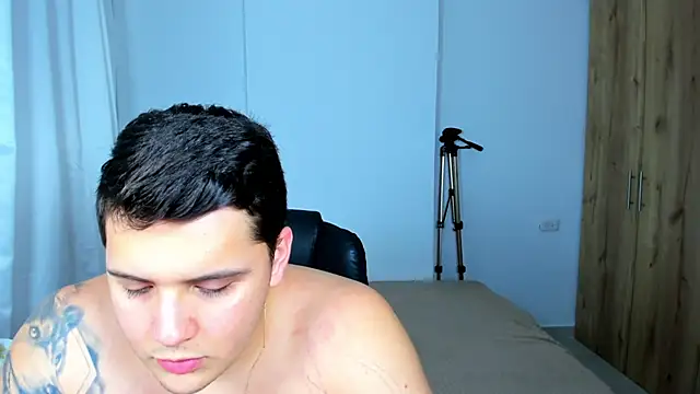 Snapshot of jhonstark09 chatting on February 6, 2025, 9:49 pm jhonstark09 online show from February 6, 2025, 9:49 pm