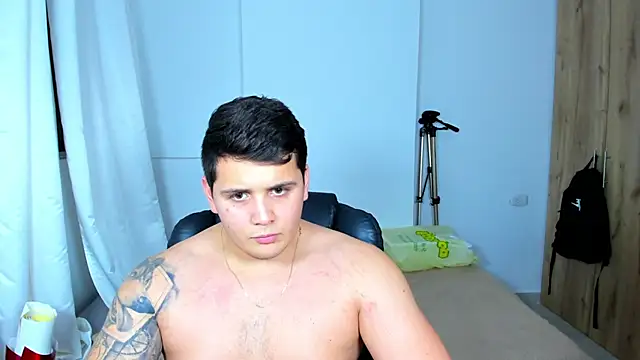 Snapshot of jhonstark09 chatting on February 9, 2025, 11:15 pm jhonstark09 online show from February 9, 2025, 11:15 pm