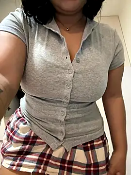 kittyfresita online show from October 10, 2025, 2:23 am