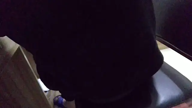 huzi518 online show from March 20, 2026, 2:40 pm