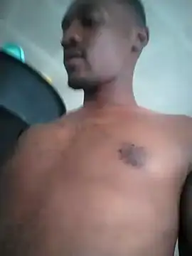 hotyoung24 online show from January 19, 2025, 3:21 pm